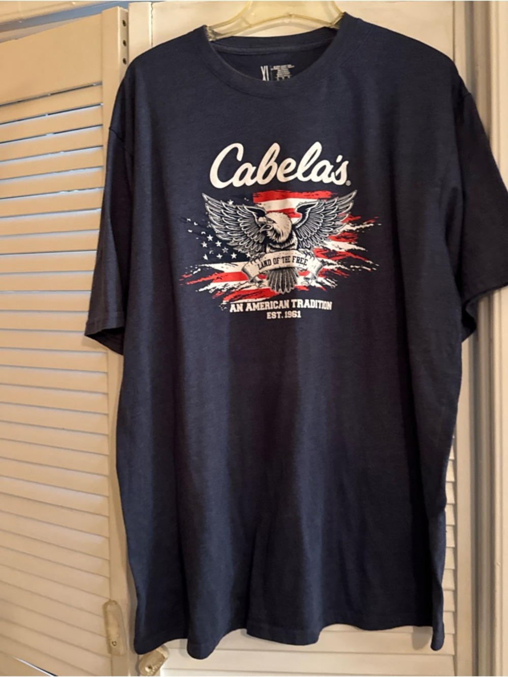 Cabela's Navy Short‑Sleeve Tee with Patriotic Eagle Graphic